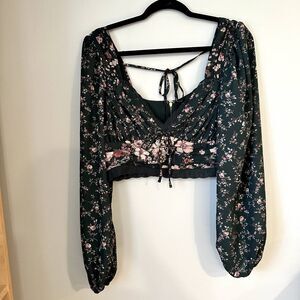 NWOT Altar'd State Floral Boho Crop Top - L